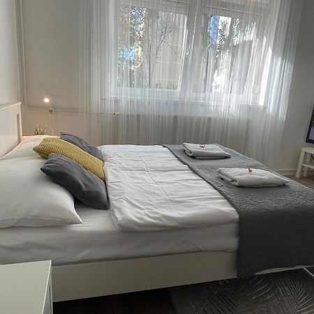 Magnolia Apartman Győr Extérieur photo