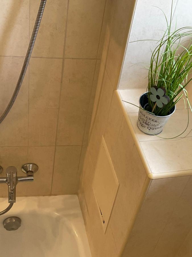 Magnolia Apartman Győr Extérieur photo